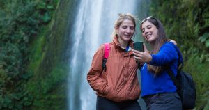 La secreta cascada del sur de Chile que servía para ritual de brujería 