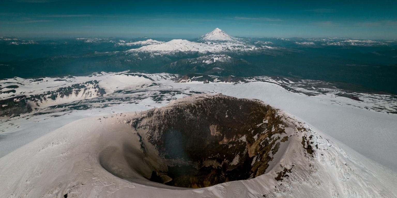 Ascent to the most emblematic volcano in southern Chile 